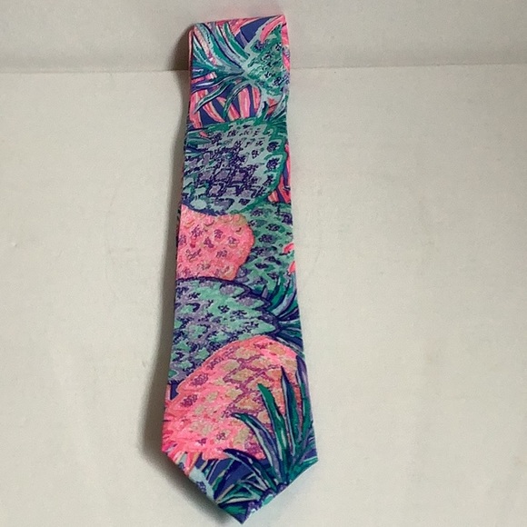 Lilly Pulitzer Other - Lilly Pulitzer tropical print 100% silk tie